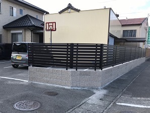 増田秋喜邸フェンス完成_191105_0002.jpg
