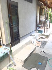 浦田邸外トイレ_200528_0002.jpg