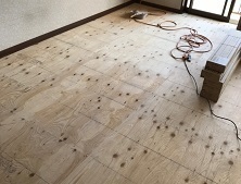 青島邸床張り_190311_0002 (2).jpg